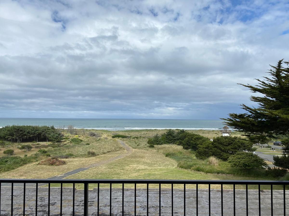 Beachcombers Inn Gold Beach Buitenkant foto